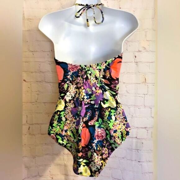 NWT Diane Von Furstenberg Floral Print One Pc. Bandeau Swimsuit Sz.S MSRP $170 - Picture 2 of 9